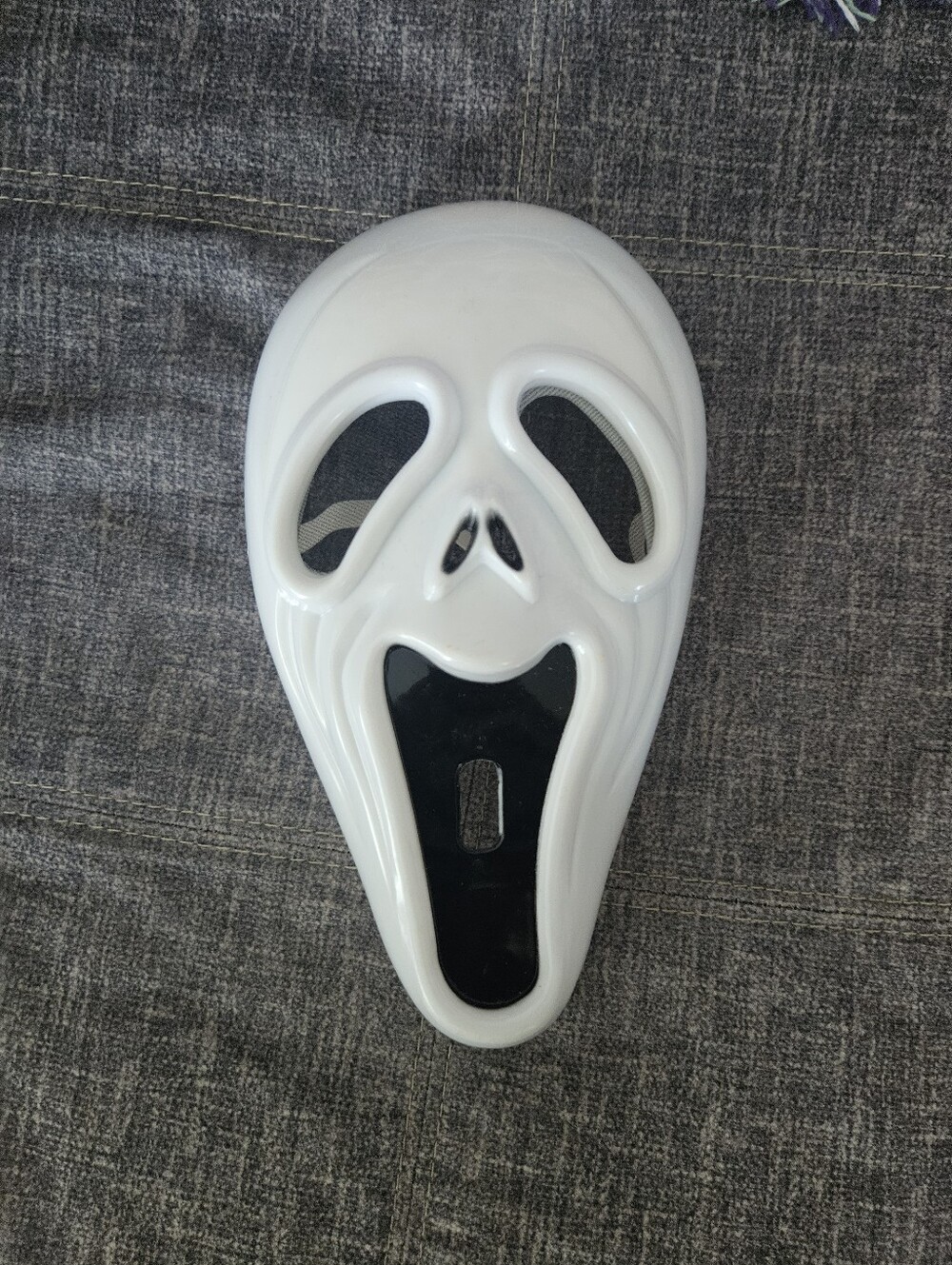 Plastic Halloween Mask Scream Ghost Face Evil Grin Eyes Mask